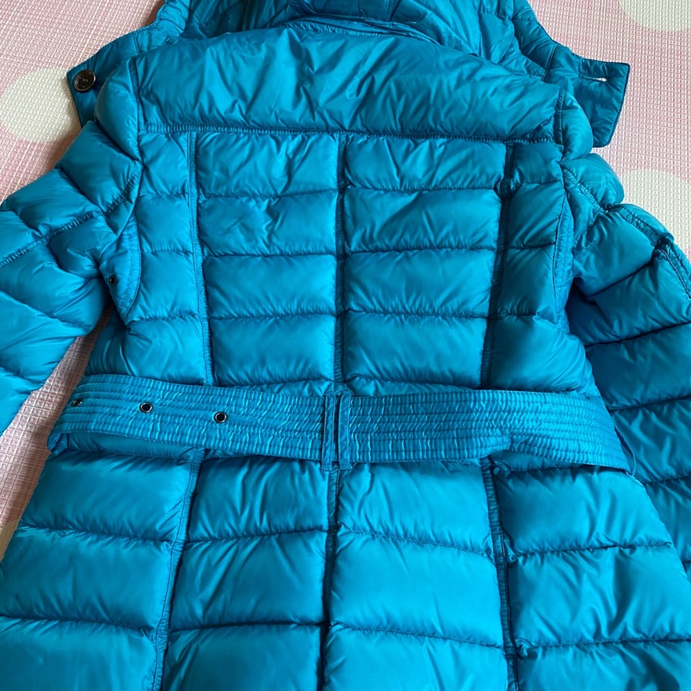 New Burberry Hooded Down Coat - Picture 8 of 11